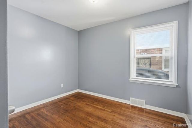 14581 Chatham Street, Detroit, MI 48223