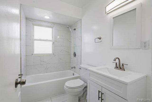 14581 Chatham Street, Detroit, MI 48223