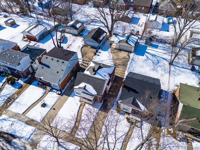 14581 Chatham Street, Detroit, MI 48223