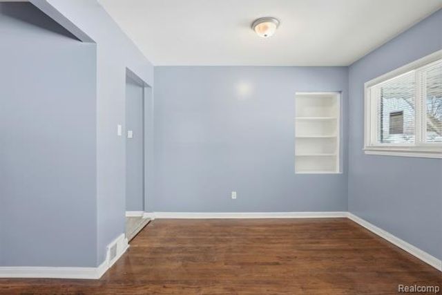 14581 Chatham Street, Detroit, MI 48223