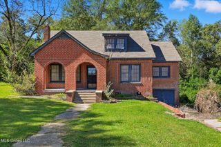 308 N West Street, Mendenhall, MS 39114