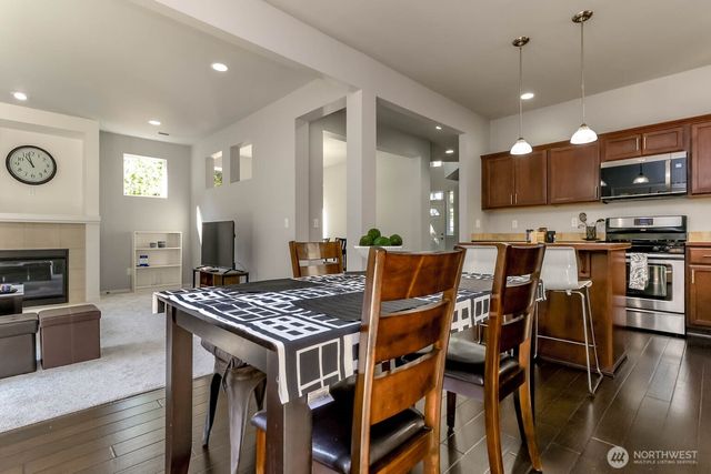 2828 S 357th Court, Federal Way, WA 98003