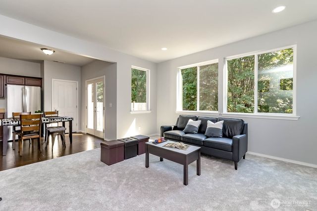 2828 S 357th Court, Federal Way, WA 98003