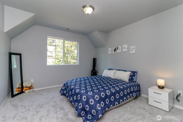 2828 S 357th Court, Federal Way, WA 98003