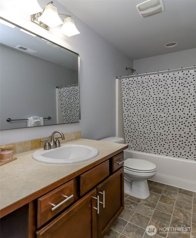 2828 S 357th Court, Federal Way, WA 98003