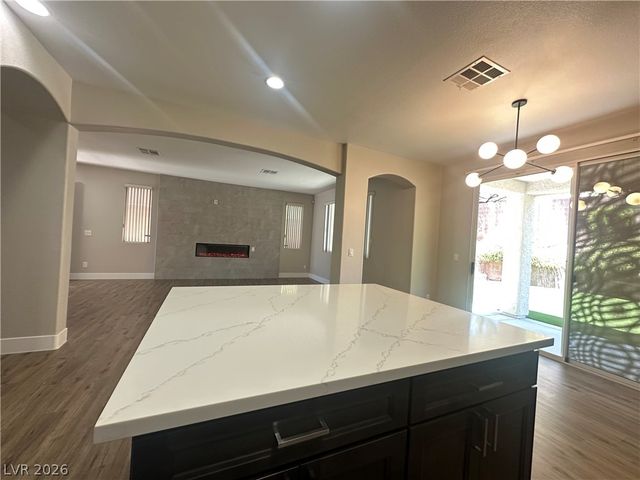 11126 Evvie Lane, Las Vegas, NV 89135