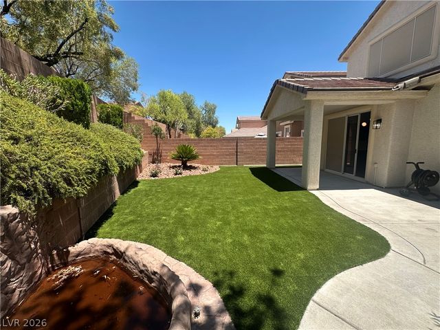 11126 Evvie Lane, Las Vegas, NV 89135