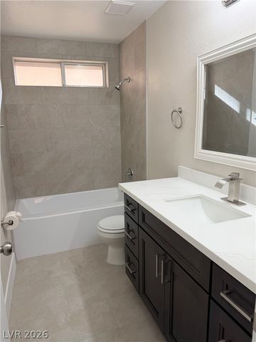 11126 Evvie Lane, Las Vegas, NV 89135