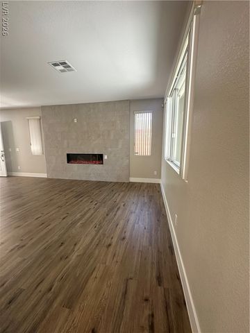 11126 Evvie Lane, Las Vegas, NV 89135