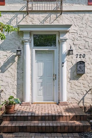 720 W 53rd Street, Minneapolis, MN 55419