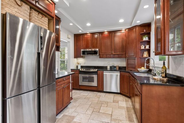 720 W 53rd Street, Minneapolis, MN 55419