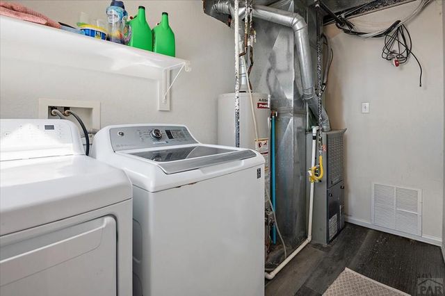 334 W Golden Eagle Way, Pueblo West, CO 81007