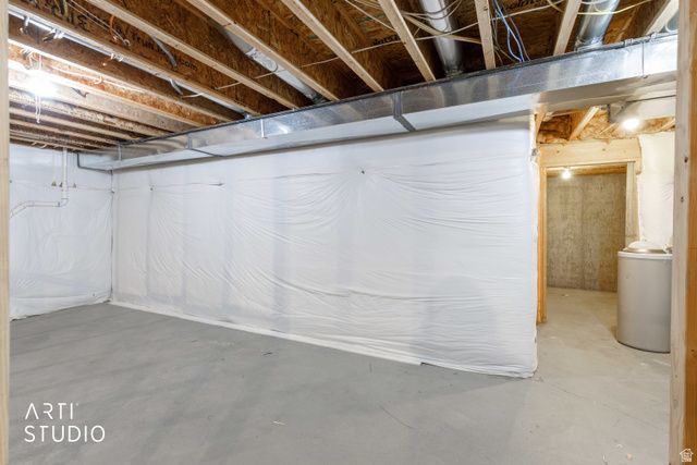 3915 N 2700 W, Farr West, UT 84404
