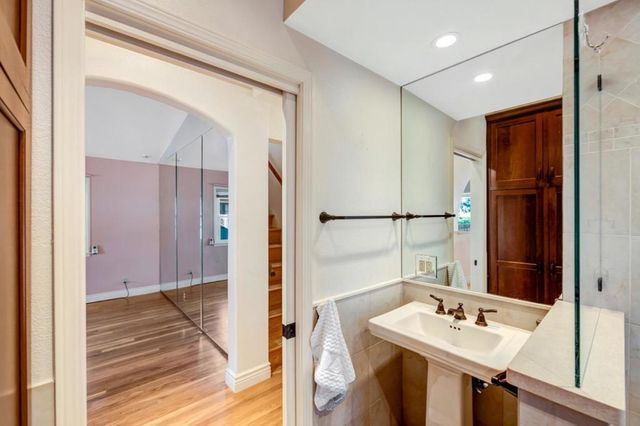 1107 David Avenue, Pacific Grove, CA 93950