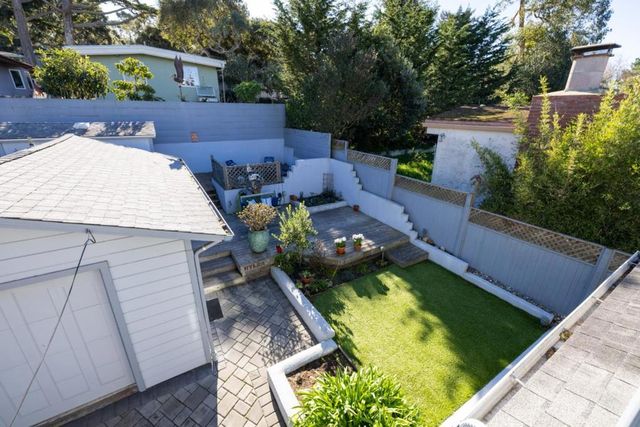 1107 David Avenue, Pacific Grove, CA 93950