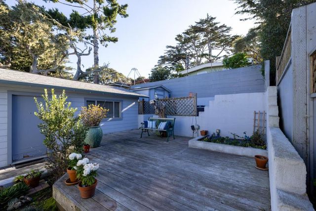 1107 David Avenue, Pacific Grove, CA 93950