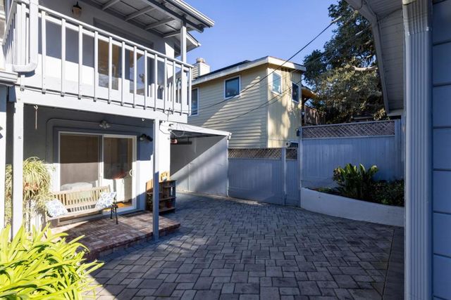 1107 David Avenue, Pacific Grove, CA 93950