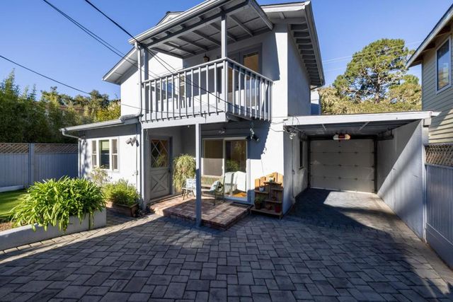 1107 David Avenue, Pacific Grove, CA 93950