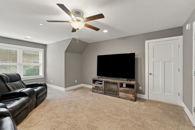 1008 Watercress Court, Murfreesboro, TN 37129