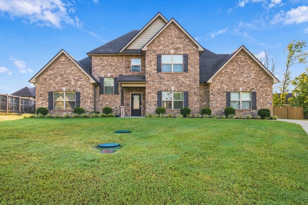 1008 Watercress Court, Murfreesboro, TN 37129