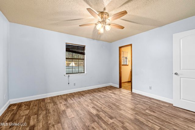 1005 Abbott Street, Picayune, MS 39466