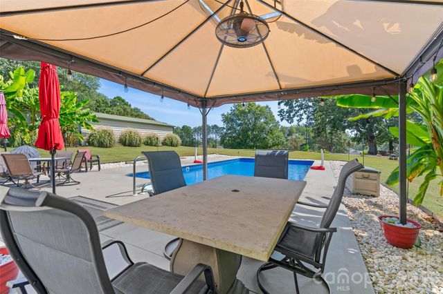 5780 S NC 16 Business Highway, Maiden, NC 28650