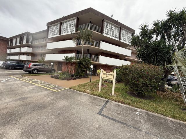2901 NW 46th Avenue 106, Lauderdale Lakes, FL 33313