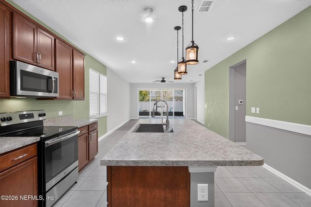 3551 BRADLEY CREEK Parkway, Green Cove Springs, FL 32043