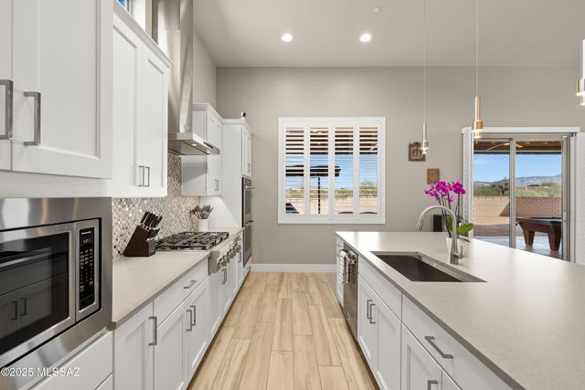 2673 E Homestead Ridge Court, Sahuarita, AZ 85629