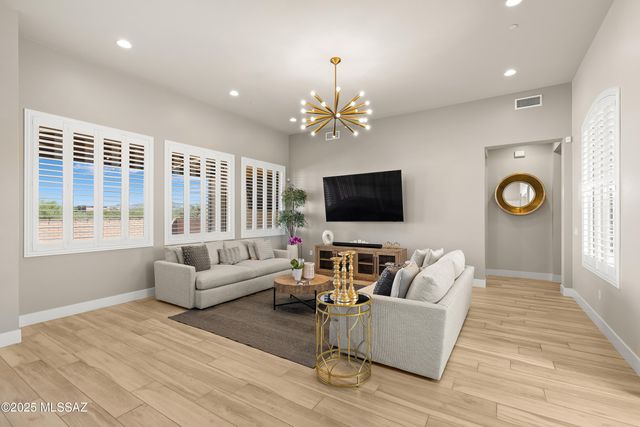 2673 E Homestead Ridge Court, Sahuarita, AZ 85629