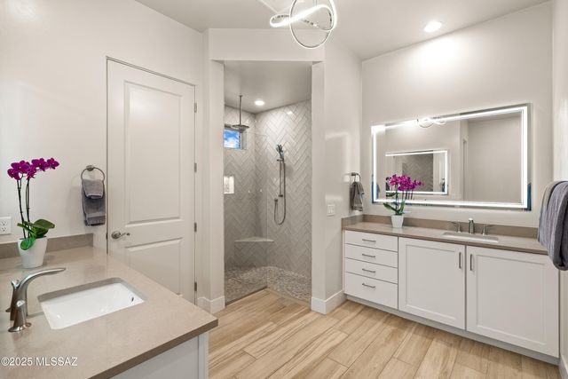 2673 E Homestead Ridge Court, Sahuarita, AZ 85629