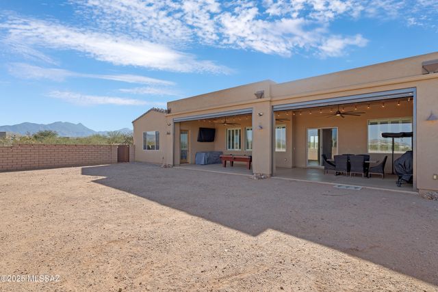 2673 E Homestead Ridge Court, Sahuarita, AZ 85629