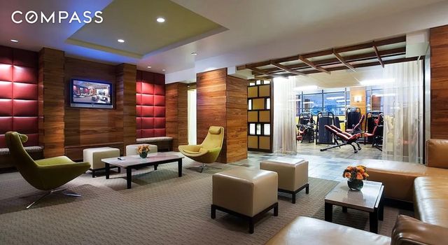 215-217 E 96th Street 26f, New York City, NY 10128