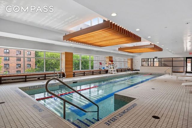 215-217 E 96th Street 26f, New York City, NY 10128