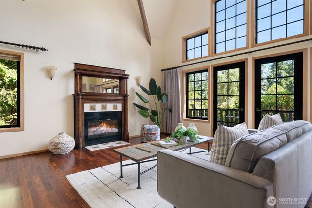 3840 NE Ambleside Lane, Bremerton, WA 98311