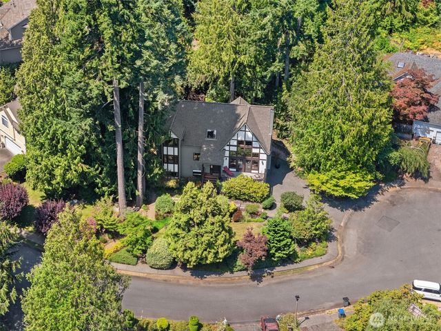 3840 NE Ambleside Lane, Bremerton, WA 98311