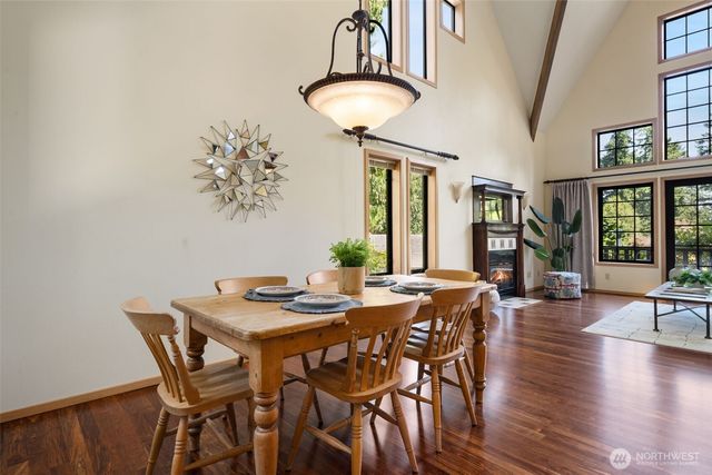 3840 NE Ambleside Lane, Bremerton, WA 98311