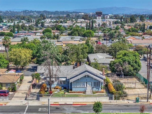 607 W La Jolla, Placentia, CA 92870