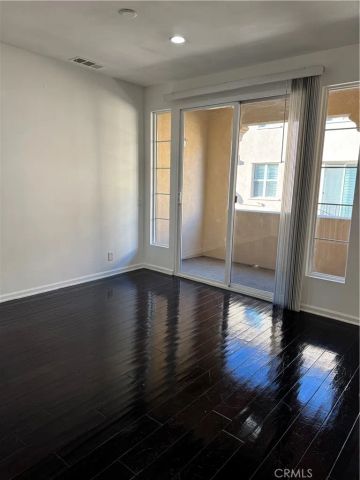 4445 Owens, Corona, CA 92883