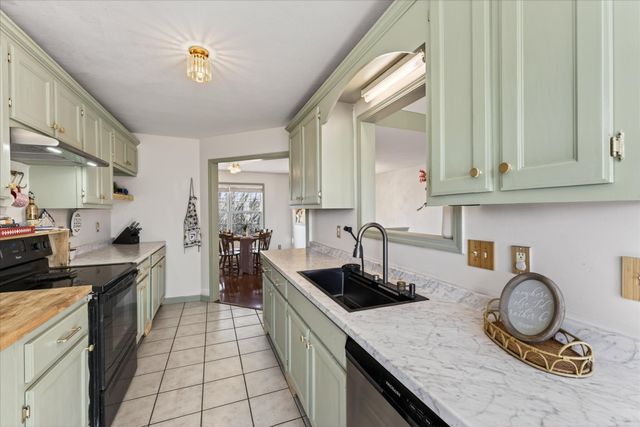 1059 Cindy Jo Ct, Clarksville, TN 37040