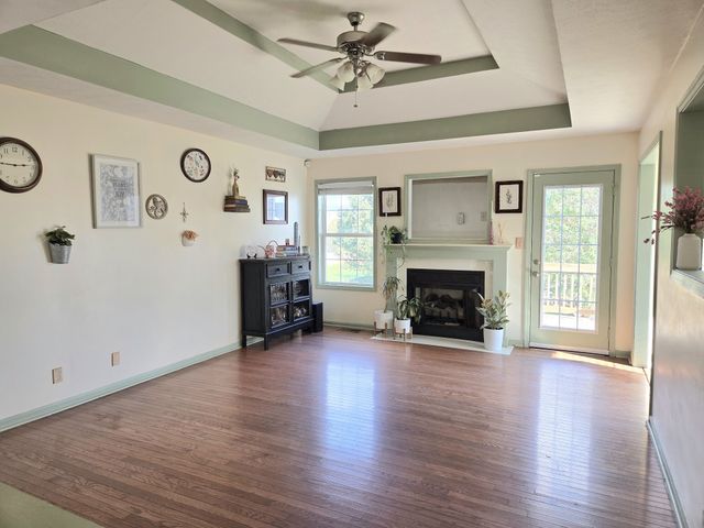 1059 Cindy Jo Ct, Clarksville, TN 37040