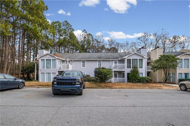 1809 Augusta SE Drive, Marietta, GA 30067