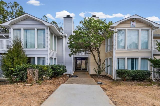 1809 Augusta SE Drive, Marietta, GA 30067