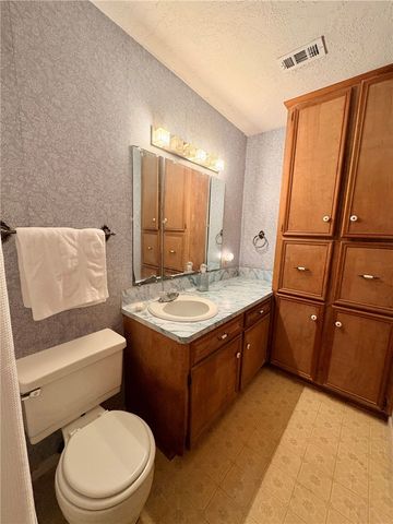 7980 County Road 171, Anderson, TX 77830
