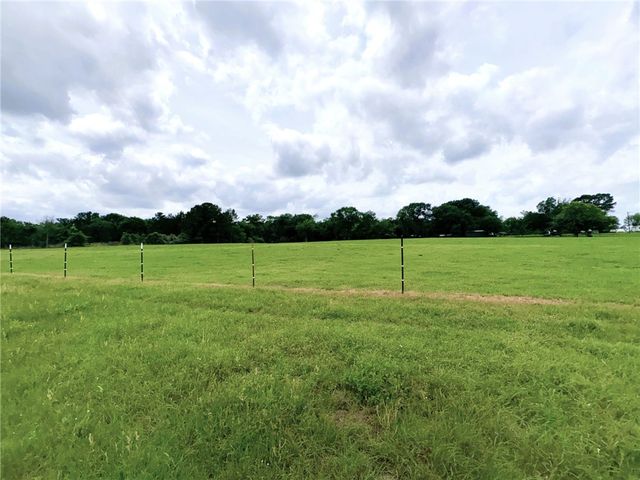 7980 County Road 171, Anderson, TX 77830