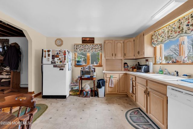 267 Phalanx Road, Colts Neck, NJ 07722