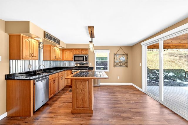 603 Boston Hollow Rd, Lincoln Boro, PA 15037