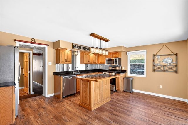 603 Boston Hollow Rd, Lincoln Boro, PA 15037