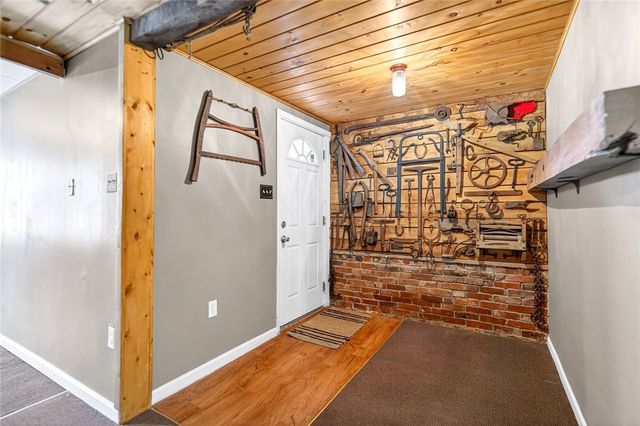 603 Boston Hollow Rd, Lincoln Boro, PA 15037