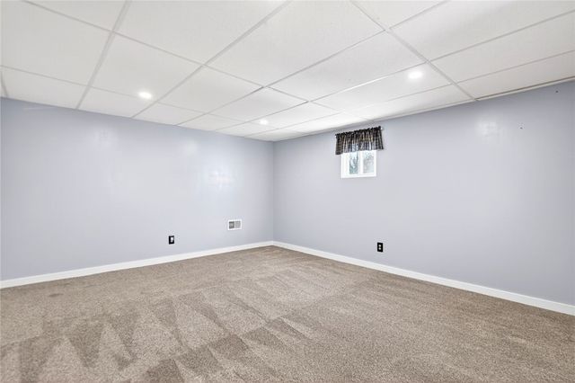 603 Boston Hollow Rd, Lincoln Boro, PA 15037